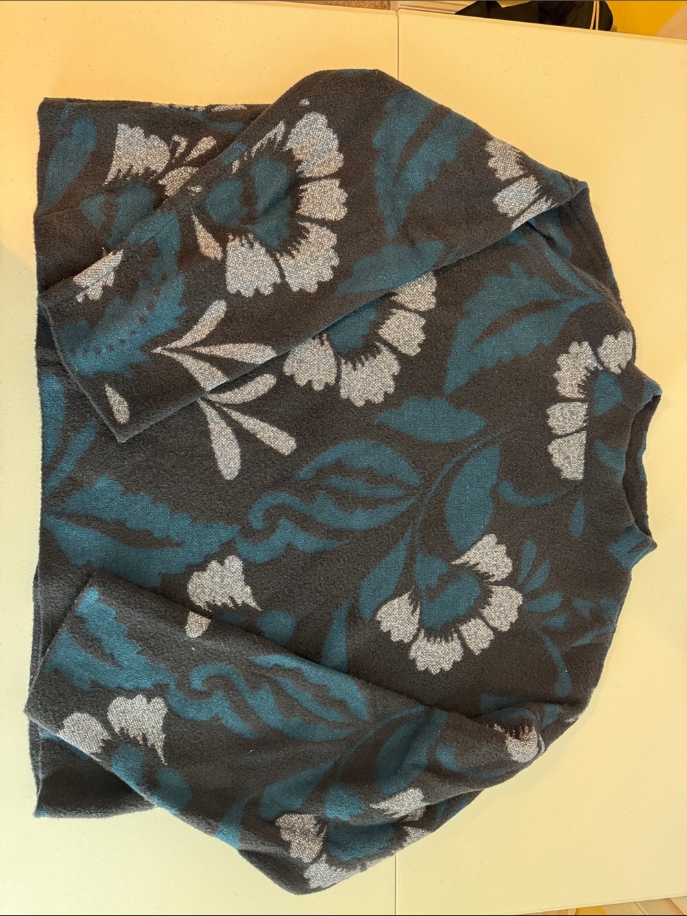 Ann Taylor Floral Crew Neck Sweater in Teal and Gray